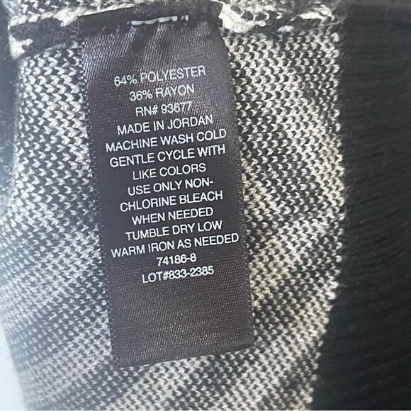 Worthington Large Chevron Black and White Striped Turtleneck Sweater - Picture 10 of 10